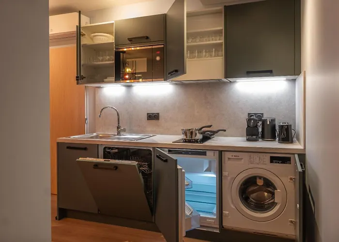 Aparthotel Montmartre 4*