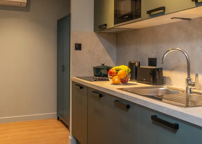 Aparthotel Montmartre 4*